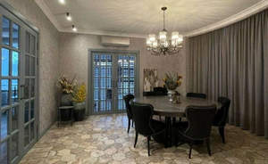 Дом 620м&sup2;, 3-этажный, участок 12 сот.  