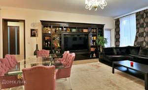 Дом 305м&sup2;, 2-этажный, участок 8 сот.  