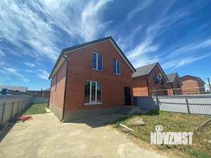 Дом 137м&sup2;, 2-этажный, участок 4 сот.  