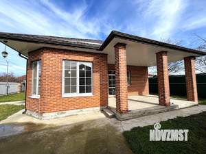 Коттедж 130м&sup2;, 1-этажный, участок 6 сот.  