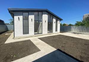 Дом 100м&sup2;, 1-этажный, участок 4 сот.  