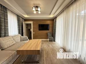 Дом 171м², 1-этажный, участок 6 сот.  