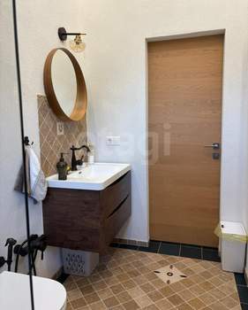 Дом 496м², 2-этажный, участок 16 сот.  