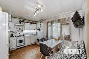 Дом 77м&sup2;, 1-этажный, участок 7 сот.  