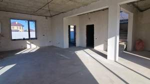 Дом 200м&sup2;, 2-этажный, участок 6 сот.  