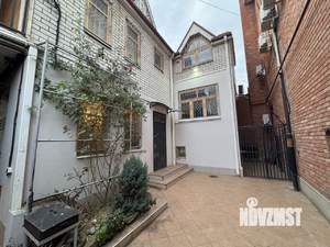 Дом 126м&sup2;, 4-этажный, участок 2 сот.  