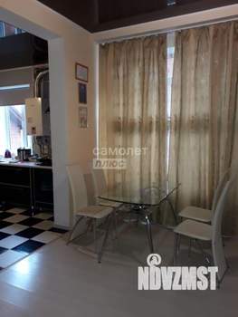 Дом 185м&sup2;, 2-этажный, участок 4 сот.  