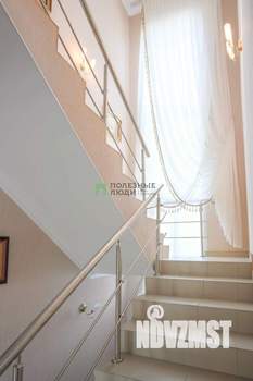 Дом 223м², 2-этажный, участок 8 сот.  