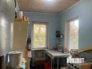 Дом 42м&sup2;, 3-этажный, участок 6 сот.  