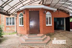 Дом 313м², 2-этажный, участок 11 сот.  