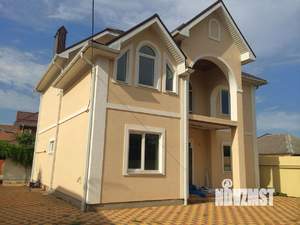 Дом 209м&sup2;, 2-этажный, участок 4 сот.  