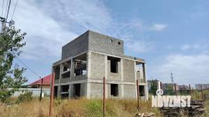 Дом 350м², 2-этажный, участок 10 сот.  