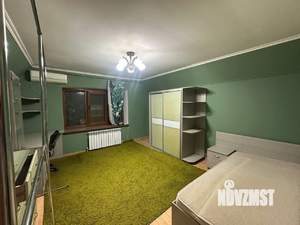 Дом 130м², 2-этажный, участок 3 сот.  