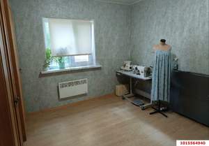 Дом 63м&sup2;, 1-этажный, участок 3 сот.  