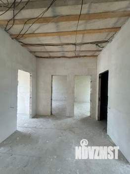 Дом 62м&sup2;, 2-этажный, участок 4 сот.  