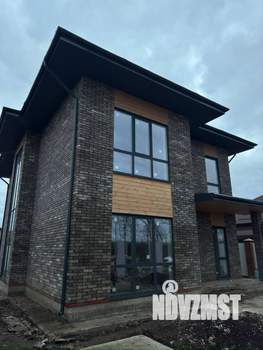 Дом 195м&sup2;, 2-этажный, участок 5 сот.  