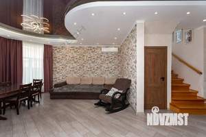 Дом 191м², 2-этажный, участок 5 сот.  