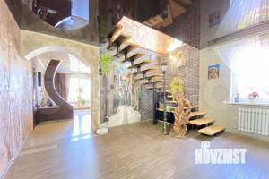 Дом 150м², 2-этажный, участок 8 сот.  