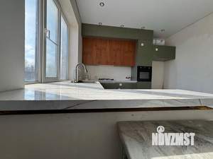 Дом 181м², 2-этажный, участок 6 сот.  