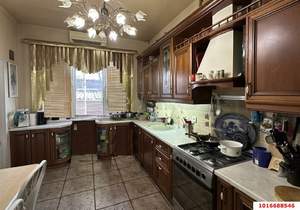 Дом 156м&sup2;, 2-этажный, участок 3 сот.  