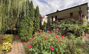 Дом 400м&sup2;, 2-этажный, участок 10 сот.  