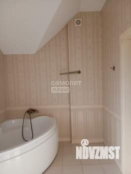 Дом 180м², 2-этажный, участок 4 сот.  