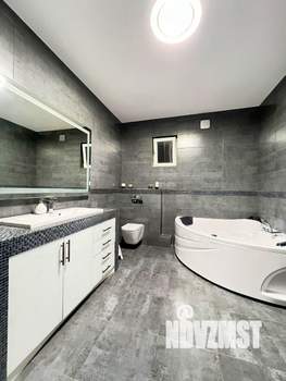 Дом 185м², 2-этажный, участок 6 сот.  