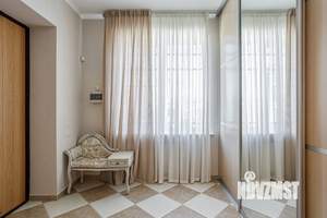 Дом 475м², 2-этажный, участок 8 сот.  