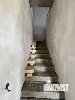 Дом 140м&sup2;, 2-этажный, участок 3 сот.  