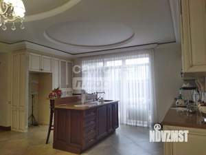 Дом 190м², 2-этажный, участок 4 сот.  