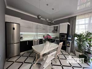 Дом 150м&sup2;, 2-этажный, участок 5 сот.  