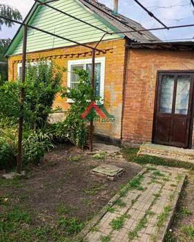 Дом 42м&sup2;, 1-этажный, участок 6 сот.  