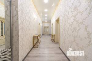 Дом 190м&sup2;, 2-этажный, участок 6 сот.  