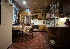 Дом 183м&sup2;, 1-этажный, участок 3 сот.  