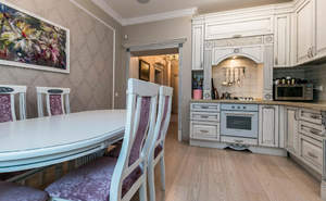 Дом 172м&sup2;, 2-этажный, участок 8 сот.  