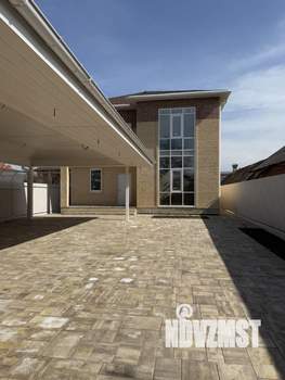 Дом 243м&sup2;, 2-этажный, участок 5 сот.  