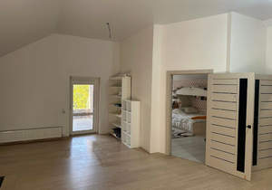 Дом 140м&sup2;, 2-этажный, участок 7 сот.  