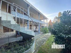 Дом 359м&sup2;, 2-этажный, участок 10 сот.  