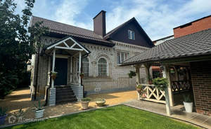 Дом 264м&sup2;, 2-этажный, участок 10 сот.  