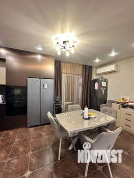 Таунхаус 180м², 3-этажный, участок 3 сот.  