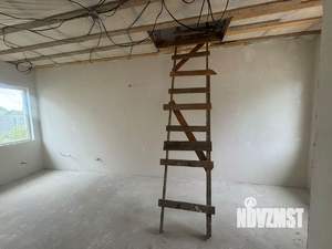 Дом 62м&sup2;, 2-этажный, участок 4 сот.  