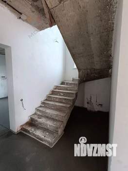 Дом 160м², 2-этажный, участок 6 сот.  