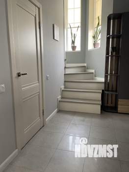 Дом 130м&sup2;, 2-этажный, участок 4 сот.  