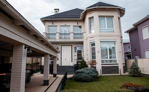 Дом 362м², 2-этажный, участок 7 сот.  