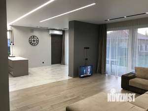 Дом 151м&sup2;, 1-этажный, участок 9 сот.  