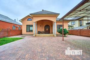 Дом 230м&sup2;, 1-этажный, участок 7 сот.  