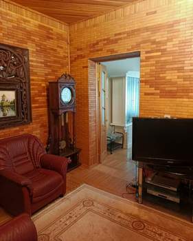 Дом 160м², 2-этажный, участок 4 сот.  