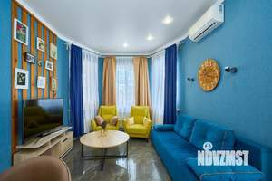 Дом 111м&sup2;, 2-этажный, участок 3 сот.  