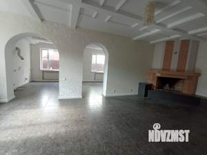 Коттедж 473м², 2-этажный, участок 4 сот.  