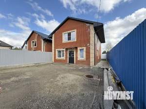 Дом 160м&sup2;, 2-этажный, участок 3 сот.  